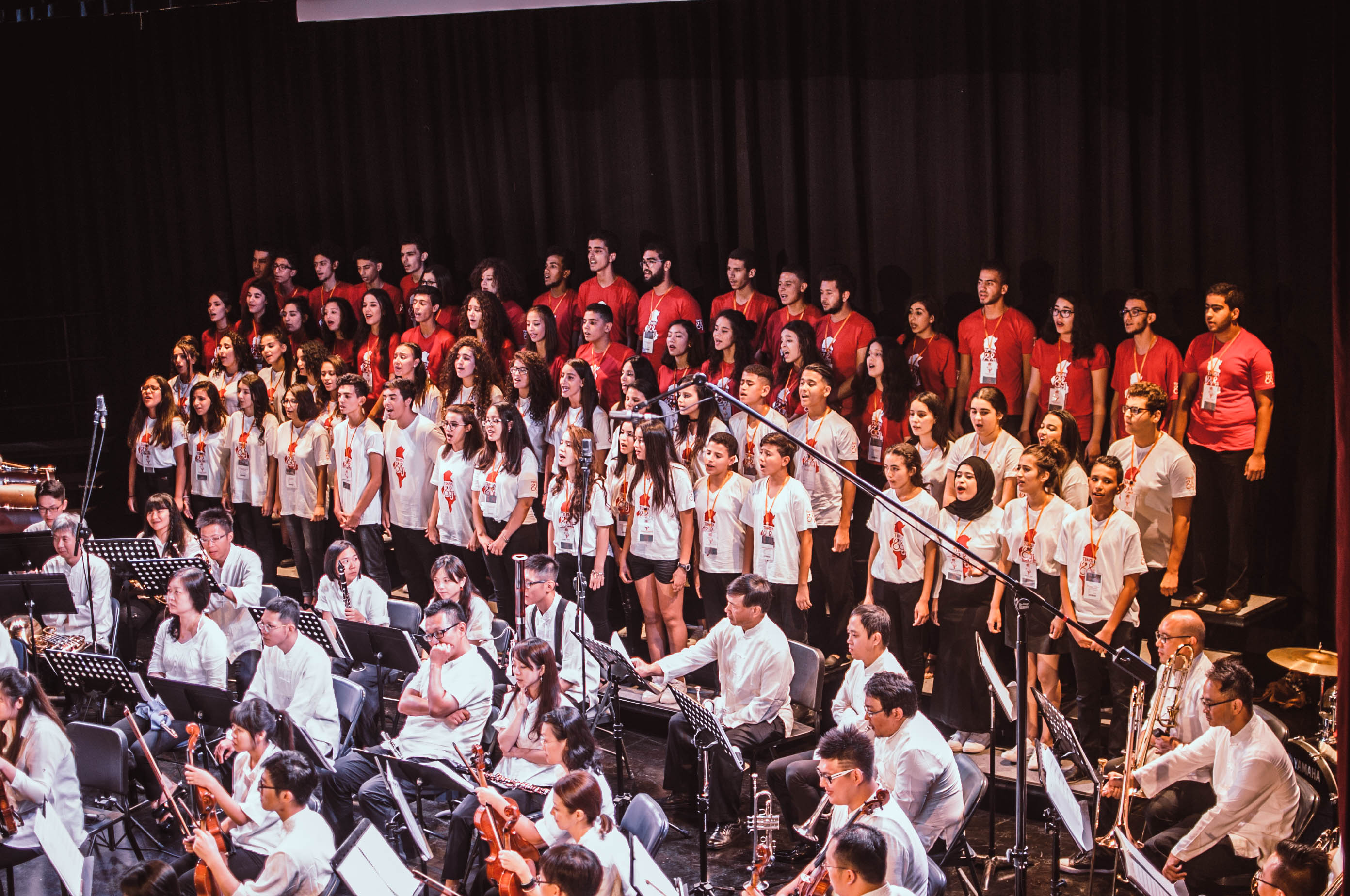 Youth from Taiwan and Tunisia connecting through music