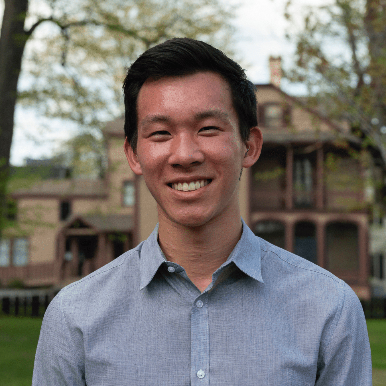 Portrait of Brian Liu